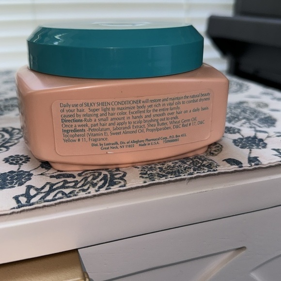Lustrasilk silky conditioner for hair & scalp luxury sheen care NEW hard to find - Picture 4 of 5